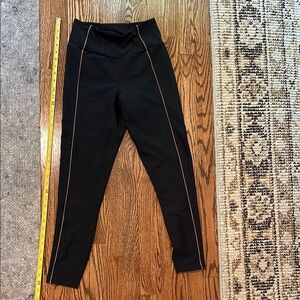 A&F YPB Curve Love Med Long Leggings